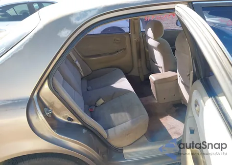 1999 Mazda 626 Es/Lx z USA, uszkodzony, nr VIN 1YVGF22C0X5869205